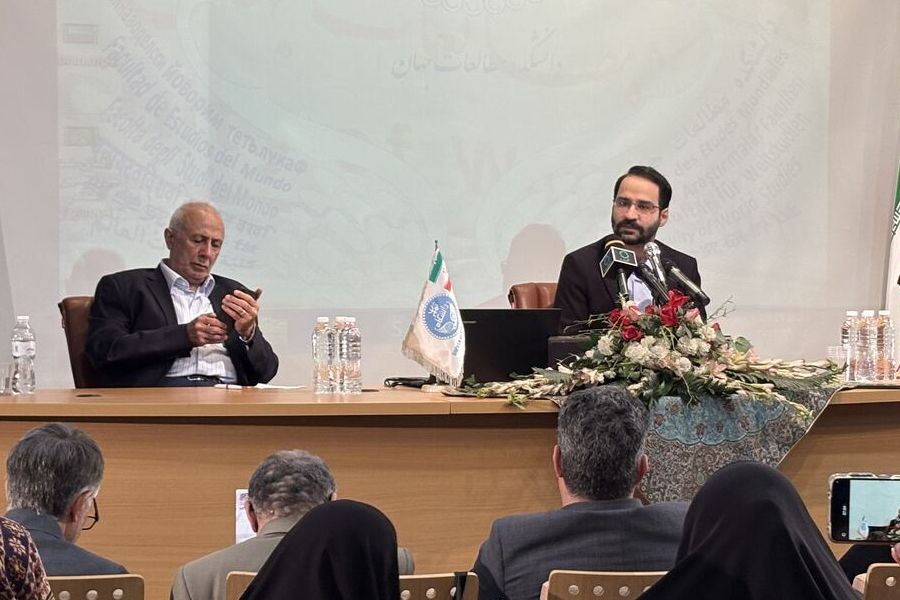 دانشکده مطالعات جهان دومین همایش ملی آقای نادر (سالگرد چهارم در دانشگاه تهران)